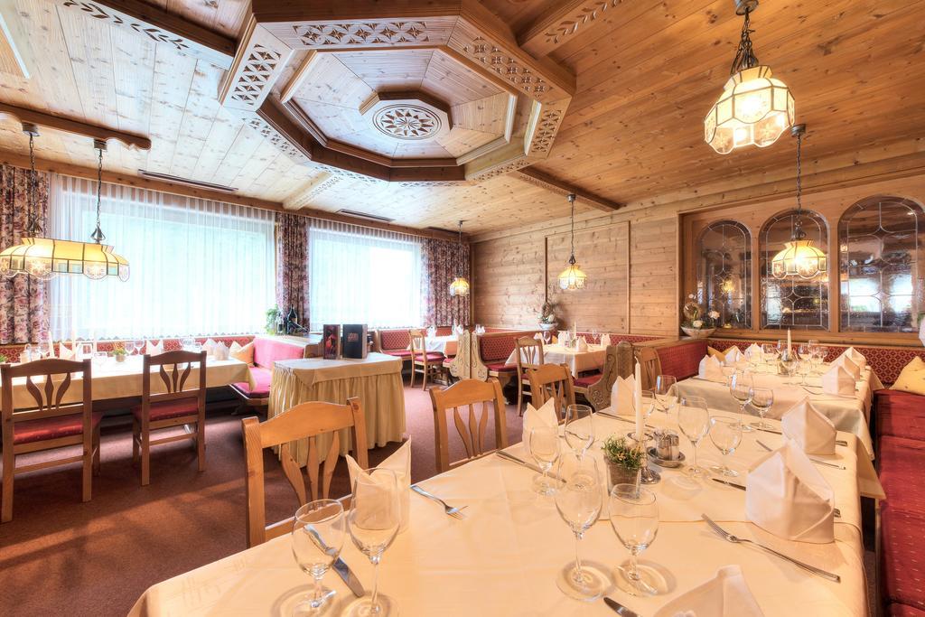 Hotel Troschana Флирш Екстериор снимка